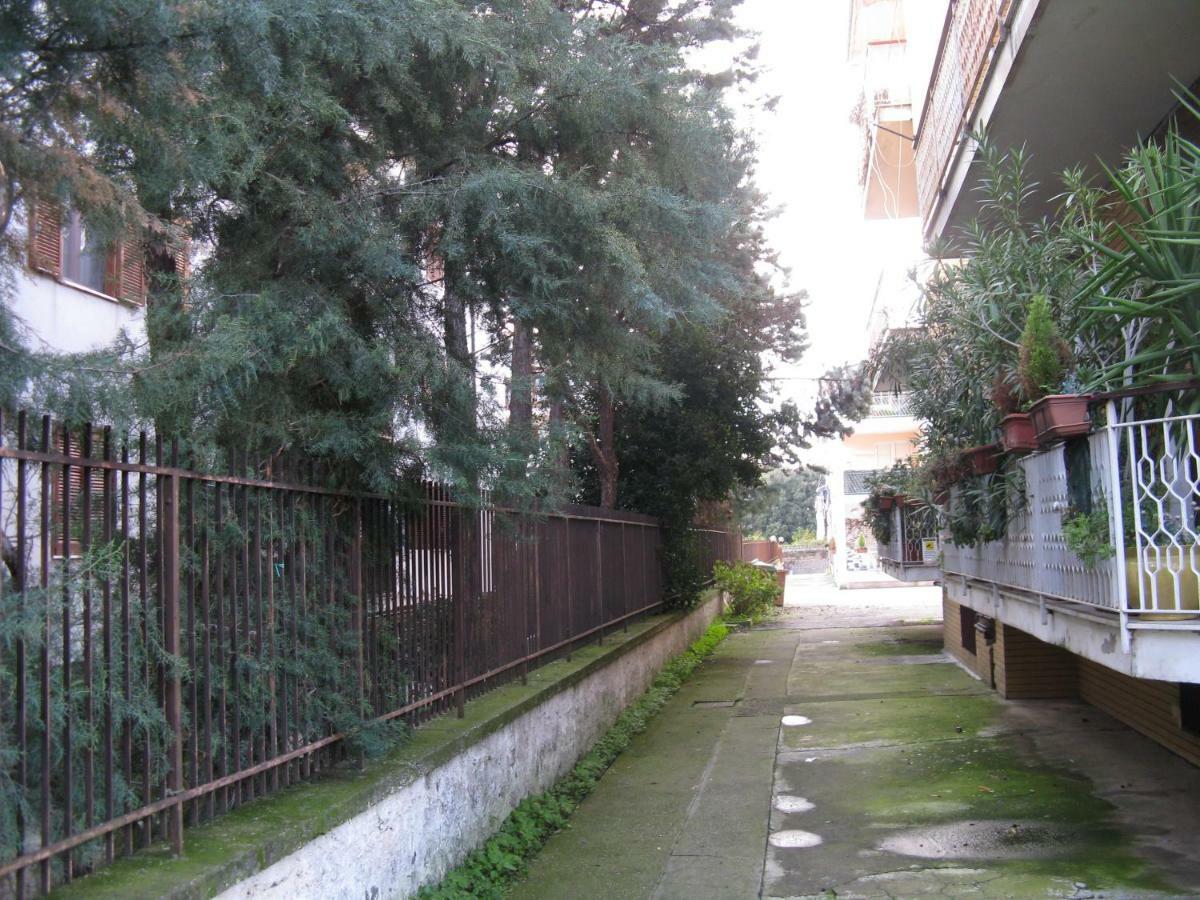 Hotel Le Stanze Di Ginevra - Via Tescione Caserta Exterior foto